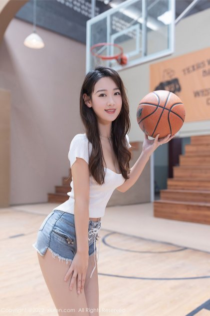 重生九零，港城千金带夫起飞
